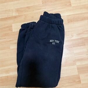 Brandy Melville Black Sweatpants Relaxed Fit Elastic Waistband